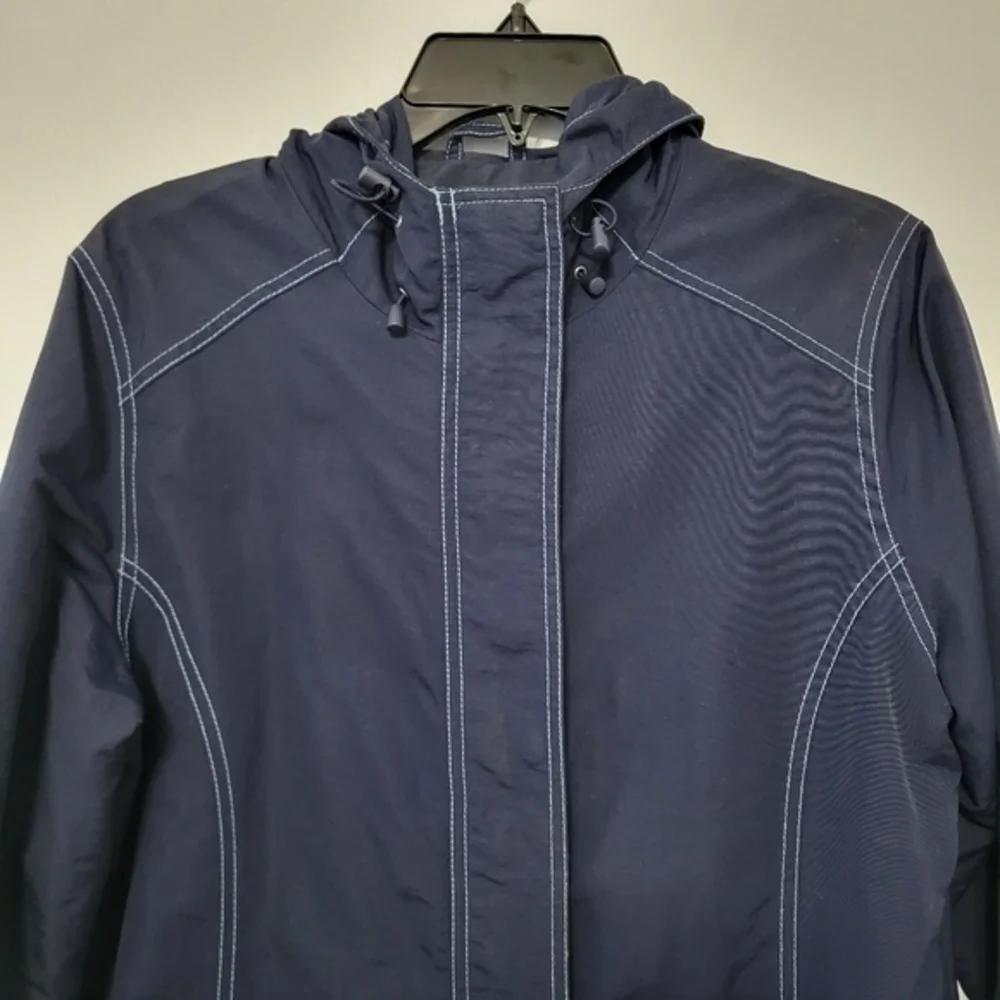 Eddie Bauer Women's Outdoor Jacket Size M Navy‎ Blue Hooded Hiking Rain Coat